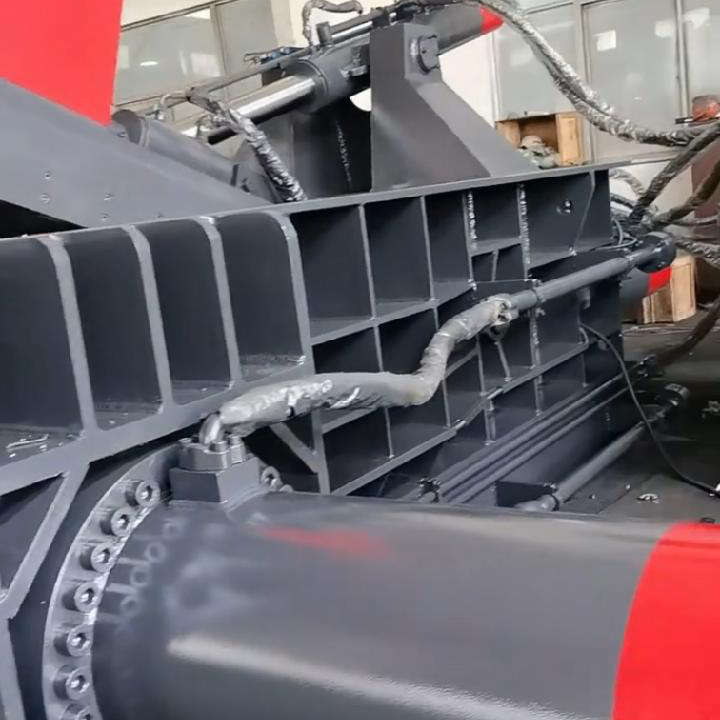 315T scrap metal baler installed and operating at recycling facility in Kuching, Malaysia