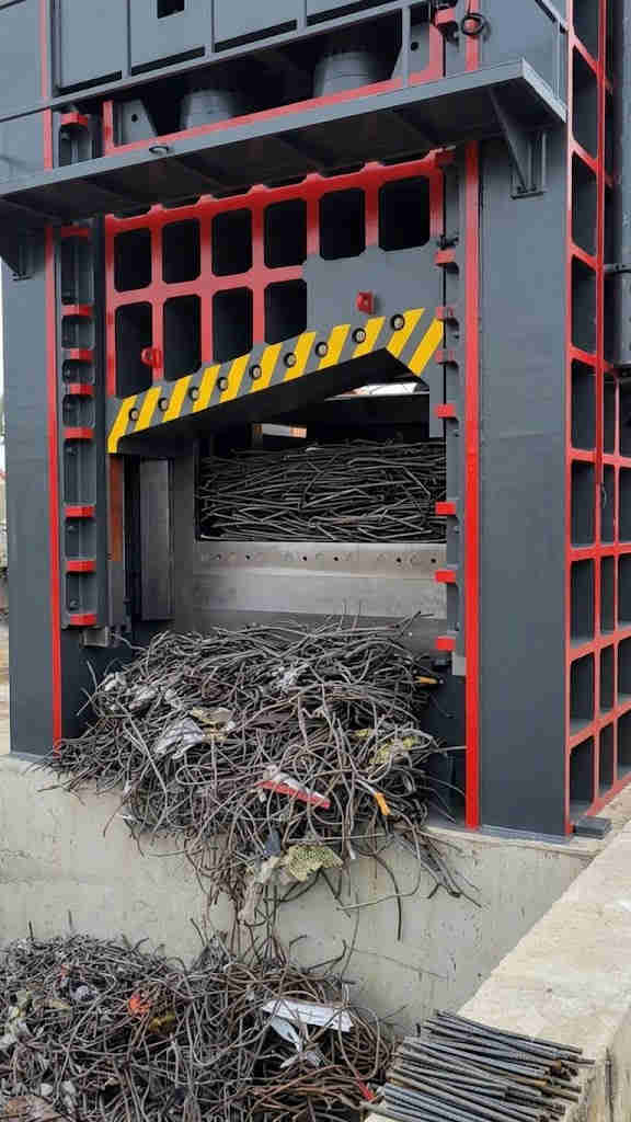 1250 Ton scrap metal shear from China factory for sale