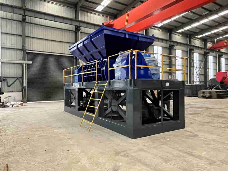 Industrial Dual Shaft Scrap Metal Shredder Machine 20-50 TPH